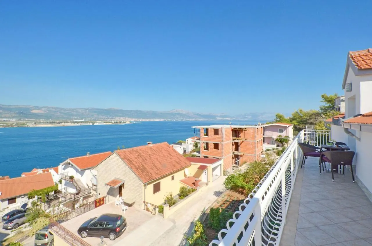 Apartments Pitesa Trogir Kroatië