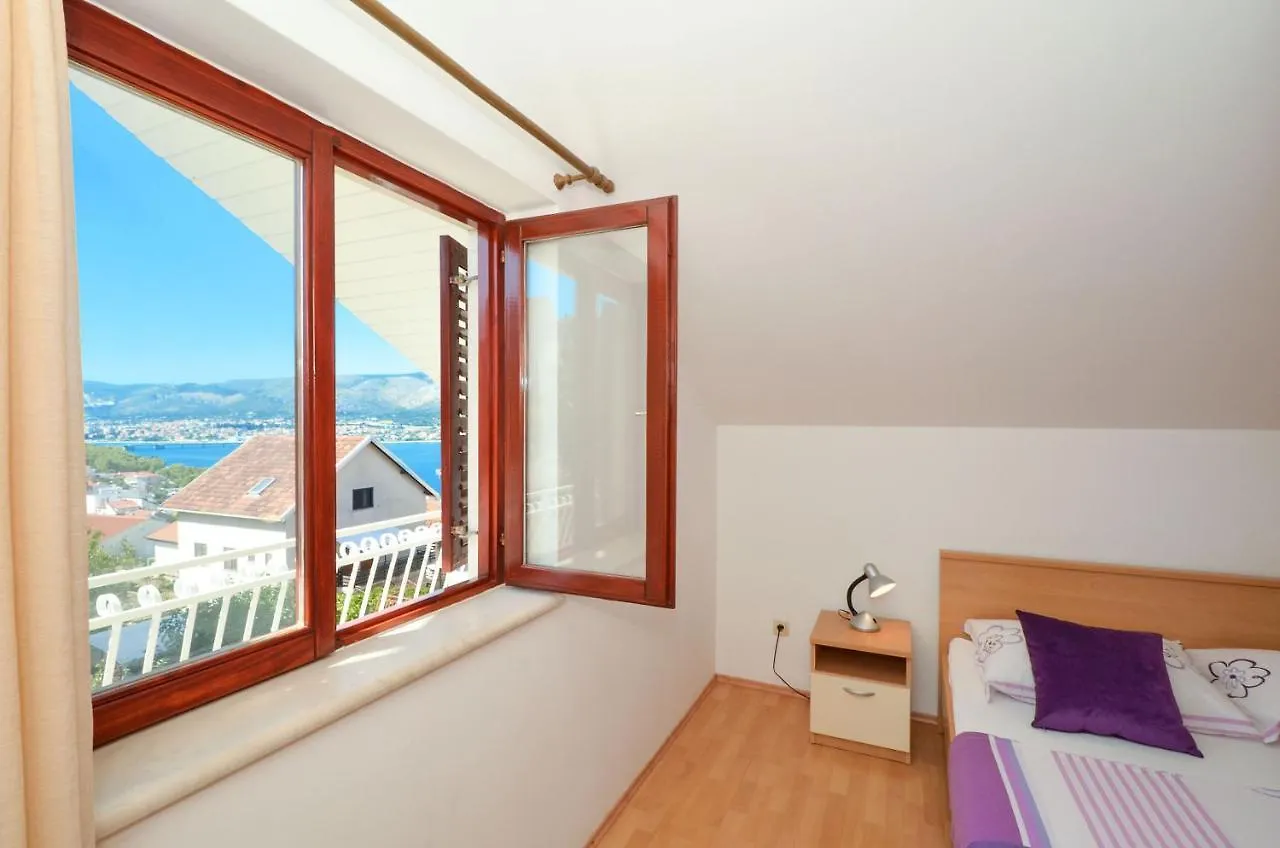 Apartments Pitesa Trogir Kroatië